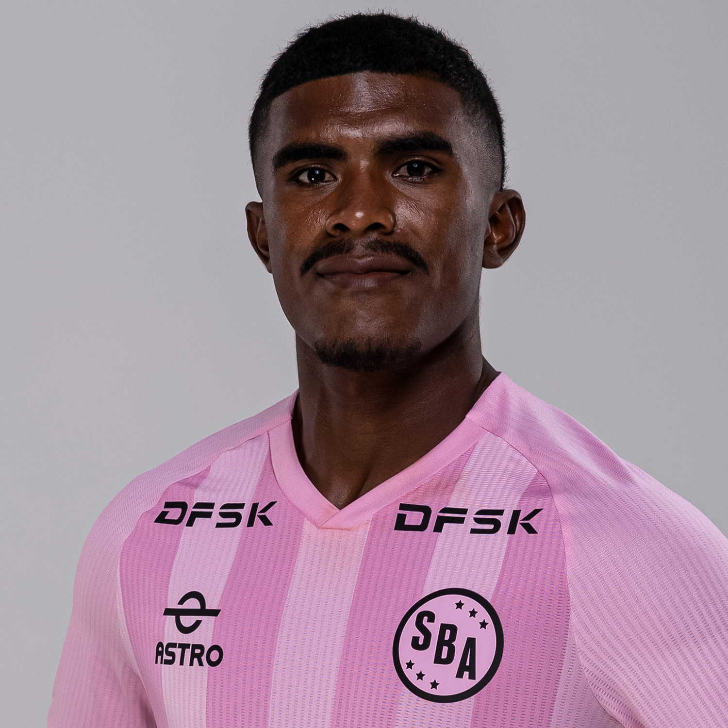 Oslimg Roberto Mora Pasache