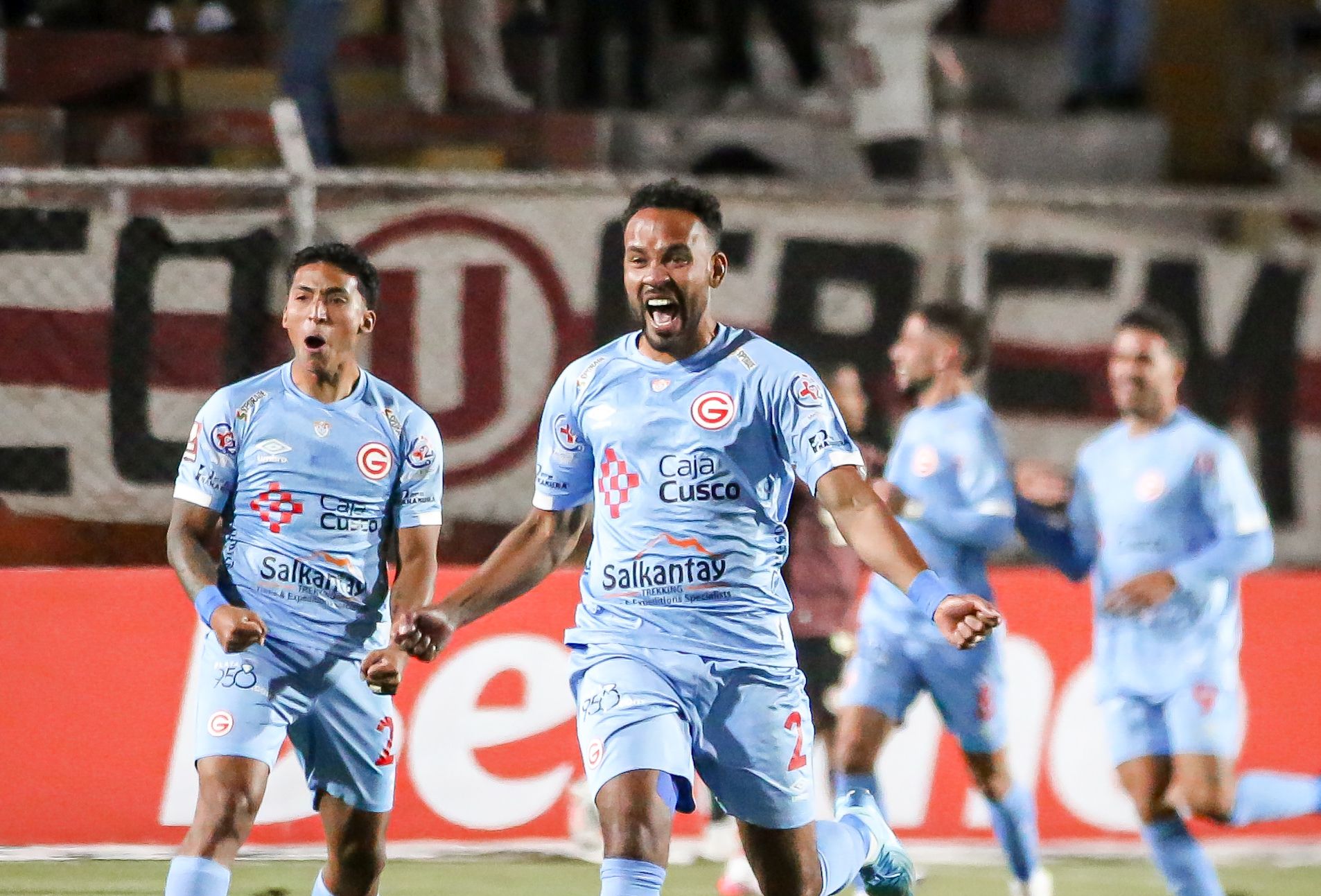 Deportivo Garcilaso es el único líder del Clausura